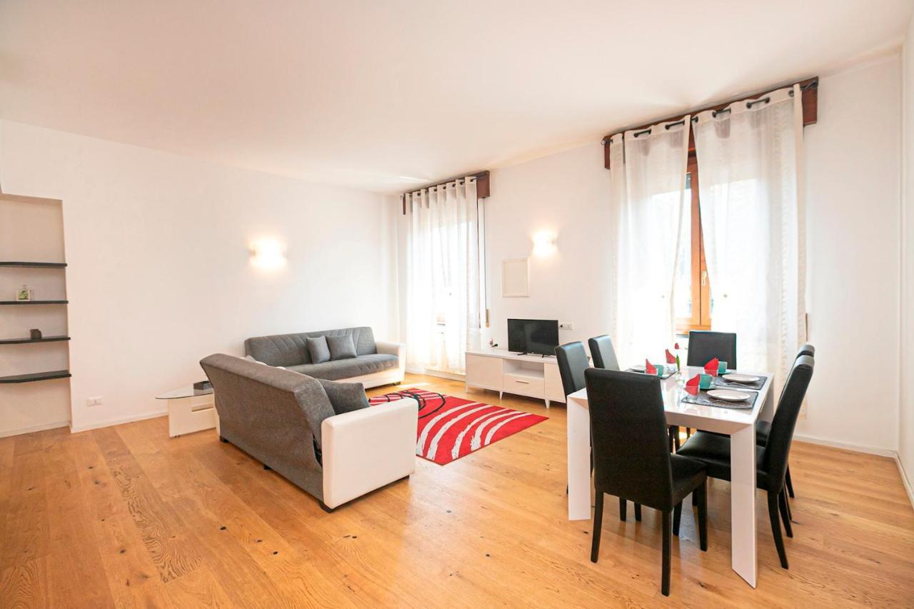 Splendid Apartment Генуя Экстерьер фото
