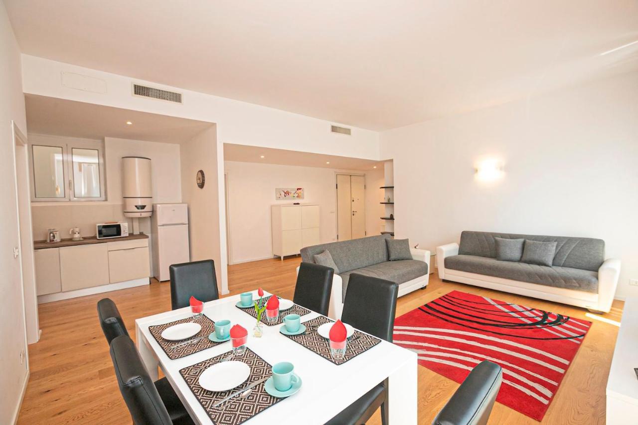 Splendid Apartment Генуя Экстерьер фото